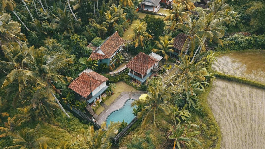 Puri Sundaram Villa — photo 1 of 17