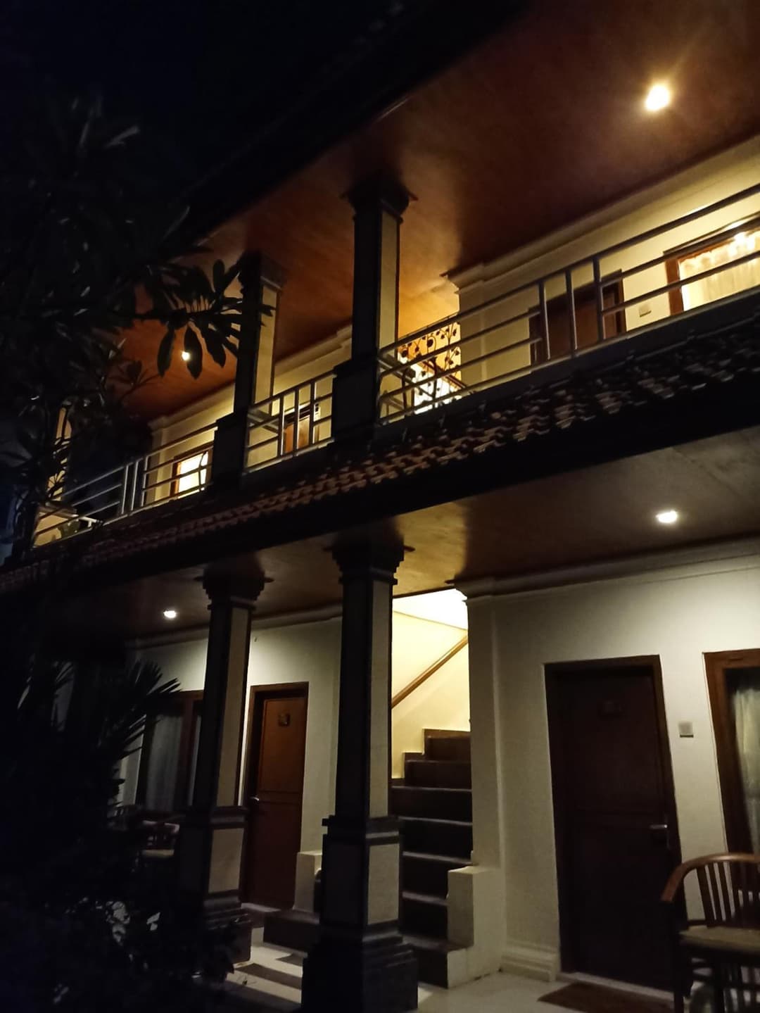 Kusnadi Hotel — photo 1 of 169