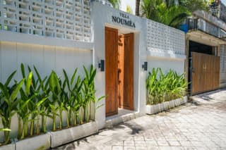 Villa Noumea - Classy smart 3BD villa in Canggu!