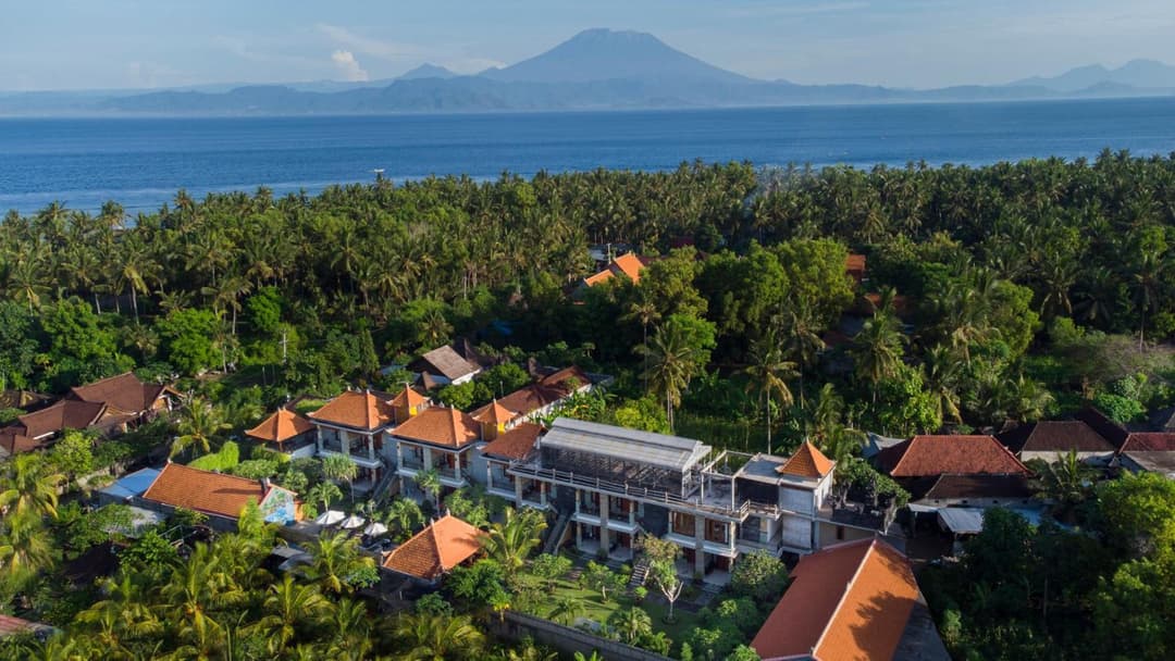 Hotel Arsa Santhi Nusa Penida — photo 1 of 47