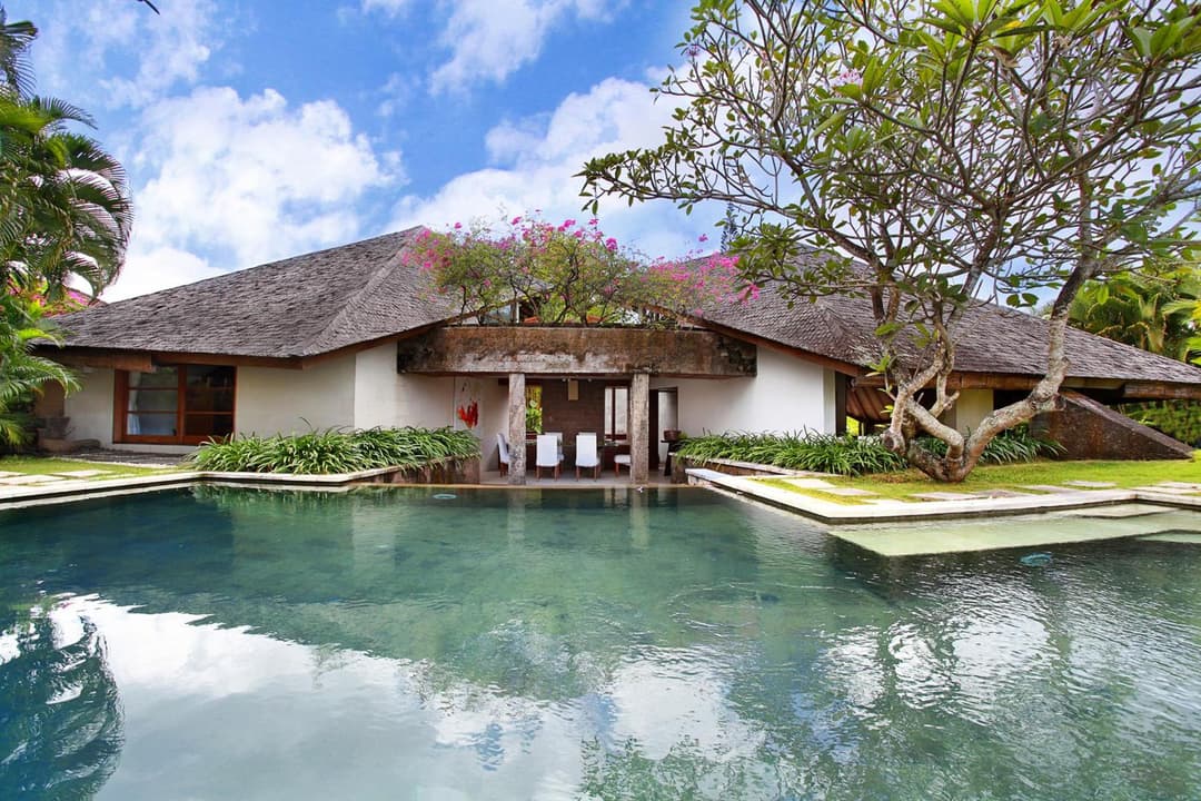 Villas Sin Sin — photo 1 of 127
