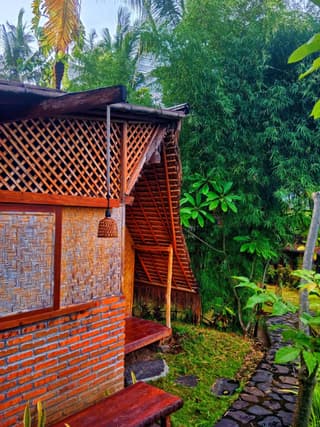 Eco Hut by Valley and 7 Waterfalls
