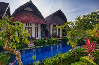 Toro Cottage