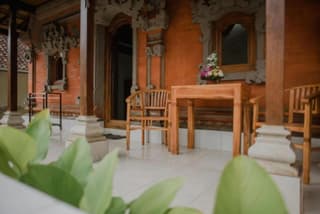 Artha Dewata Home Stay