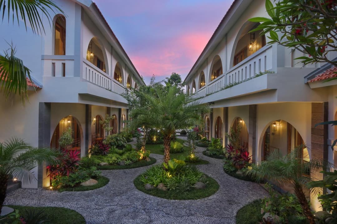MAHALONA BALI STAY — photo 1 of 1
