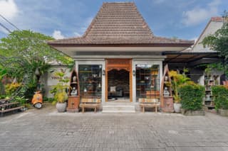 Vinna Villa Seminyak by The Wina Resorts