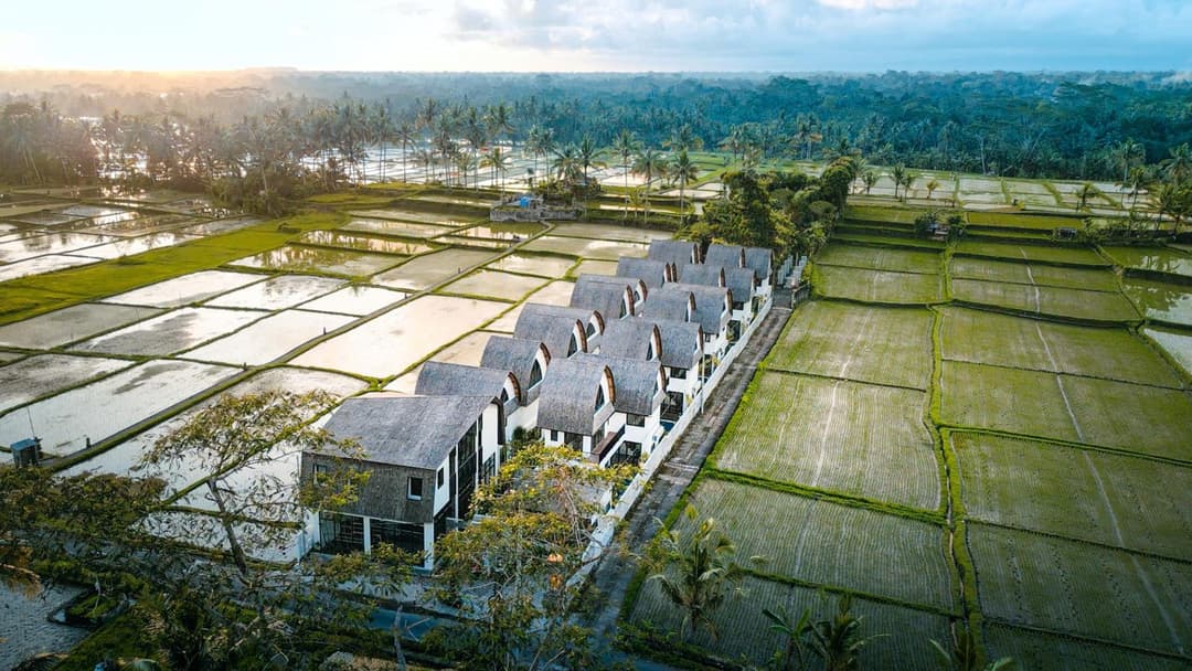 Asri Cinta Villa Ubud — photo 1 of 50