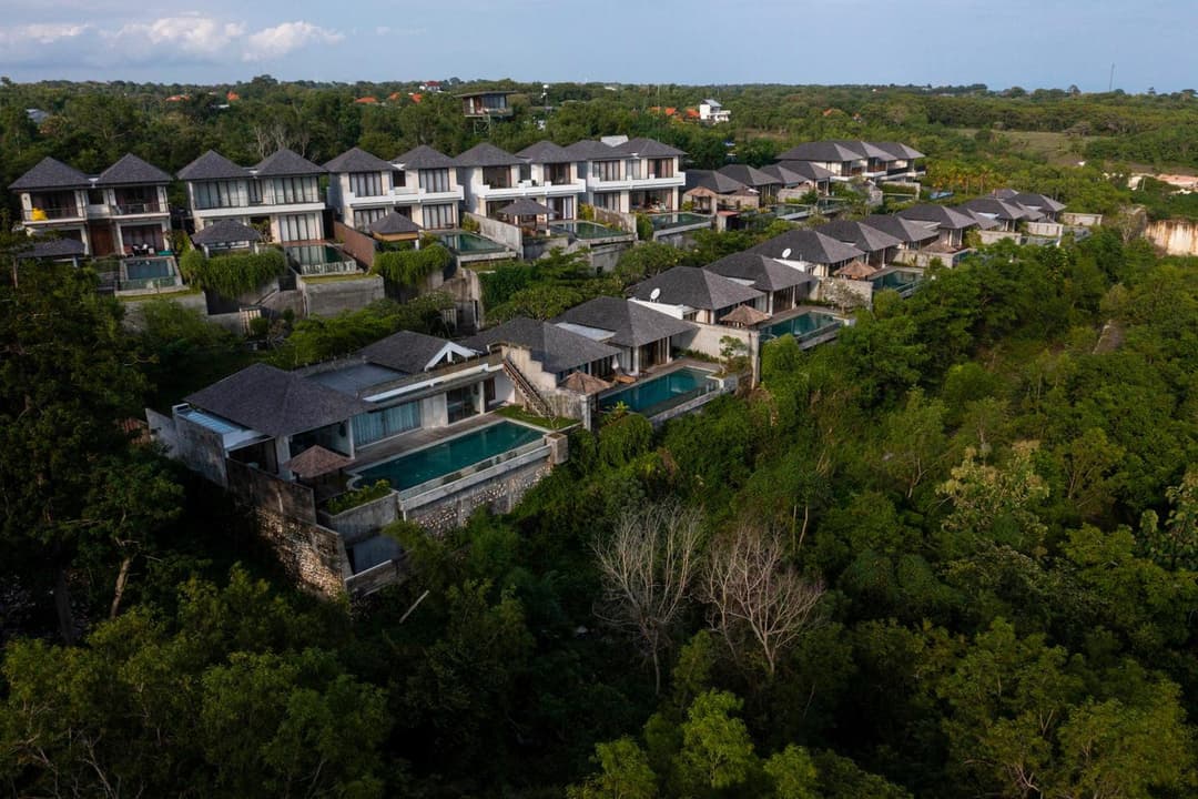 Moritz Palm Villa — photo 1 of 197
