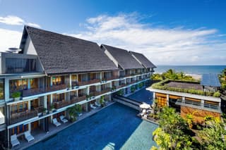 Swarga Suites Bali Berawa, Marclan Collection