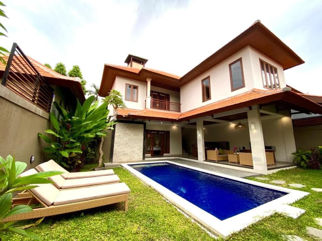 Three Brothers Bali Legian Bungalows & Villas — photo 1 of 215