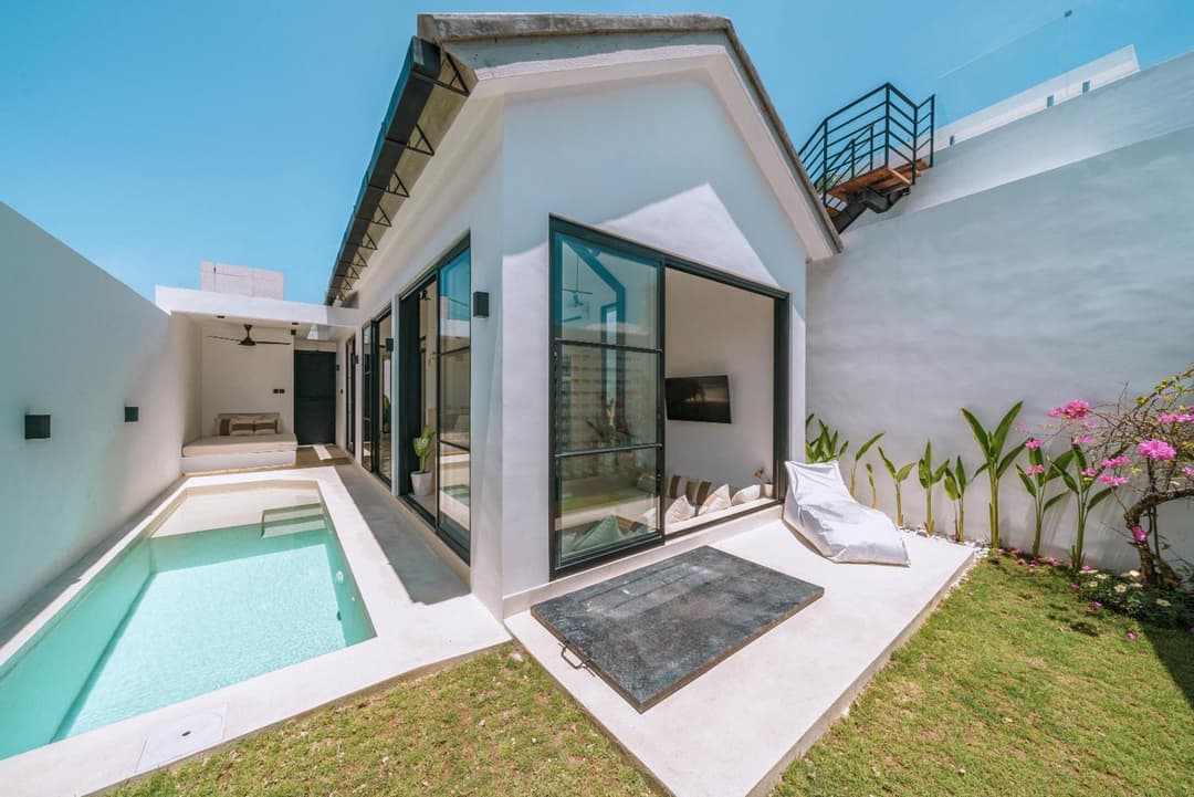 Villa Cha Cha: Stylish 1 BR Villa in Pererenan — photo 1 of 61