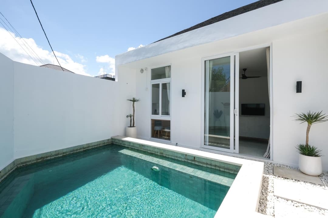Villa Christine Canggu — photo 1 of 31