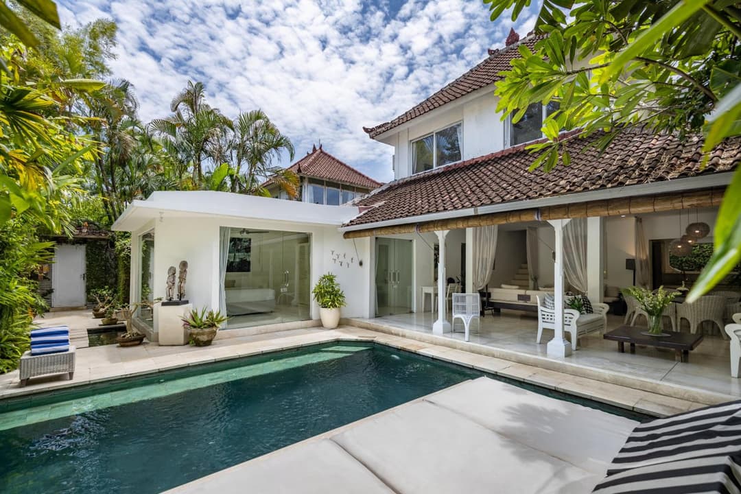 Esha Villa Drupadi Seminyak — photo 1 of 1