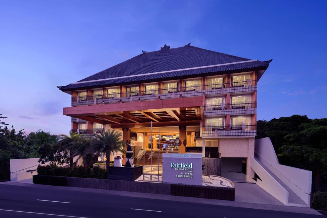Fairfield by Marriott Bali Kuta Sunset Road — photo 1 of 37