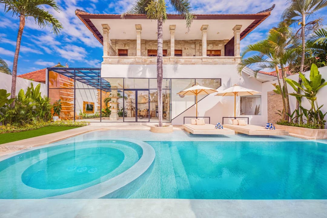 Villa Dublin - Luxury 5 BDR w Jacuzzi & Pool — photo 1 of 54