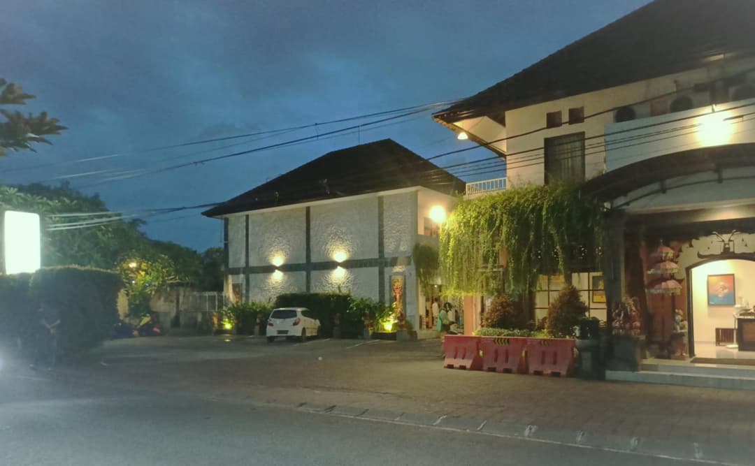 Catur Adi Putra Hotel Denpasar-Bali — photo 1 of 63