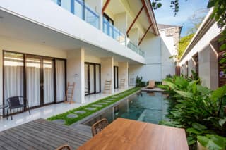Cove Ransha Stay