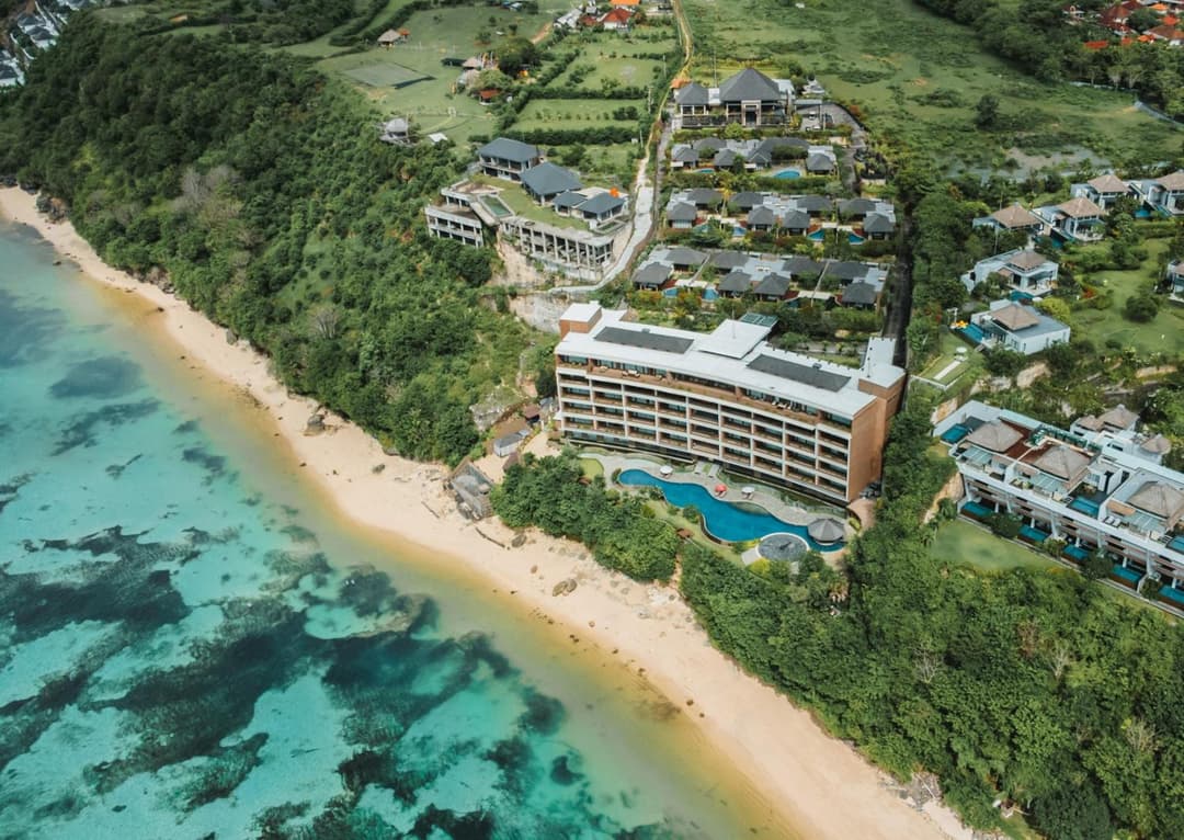 Ulu Segara Luxury Suites & Villas — photo 1 of 68