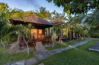 Puri Soka Lembongan by ABM