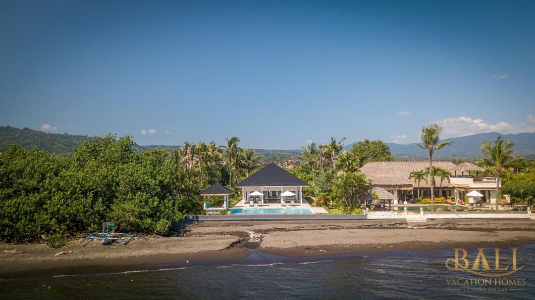 Villa Akasa Segara Beachfront and Private Pool — photo 1 of 1