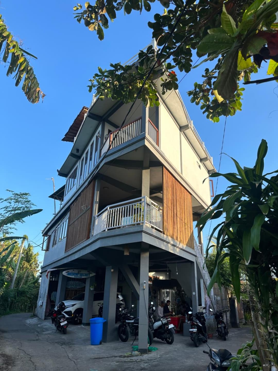 Medewi Secret SurfCamp — photo 1 of 1