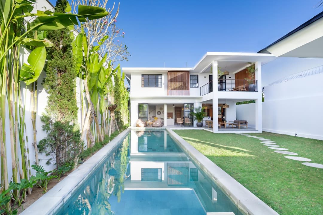 Villa ElyOs Canggu by Nagisa Bali — photo 1 of 1