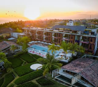 Shore Amora Canggu