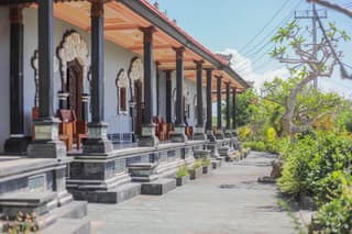 Manta Cottages with Sea View