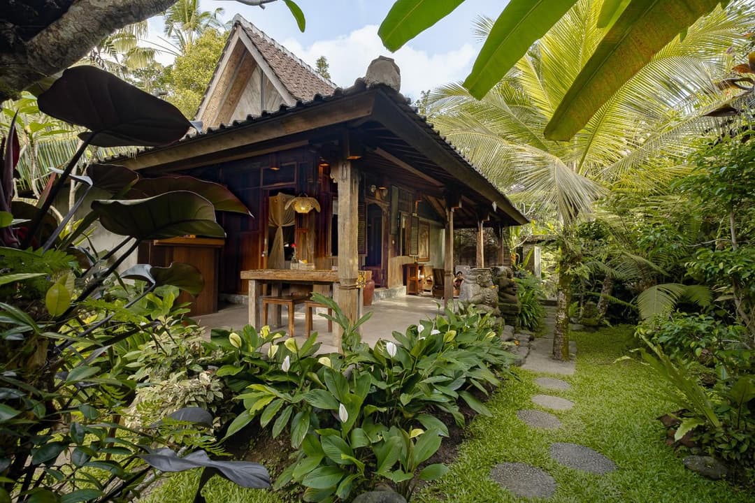 Moringa Ubud Villa — photo 1 of 130