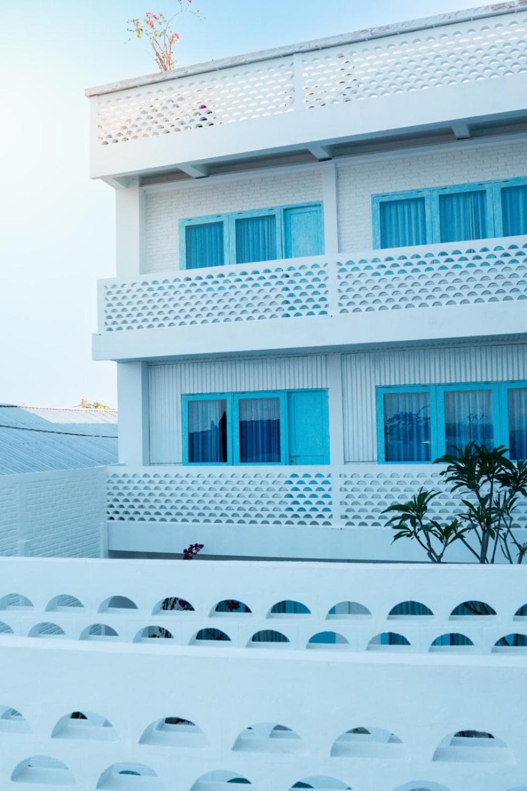 Paras Paros Marina Lodge — photo 1 of 1