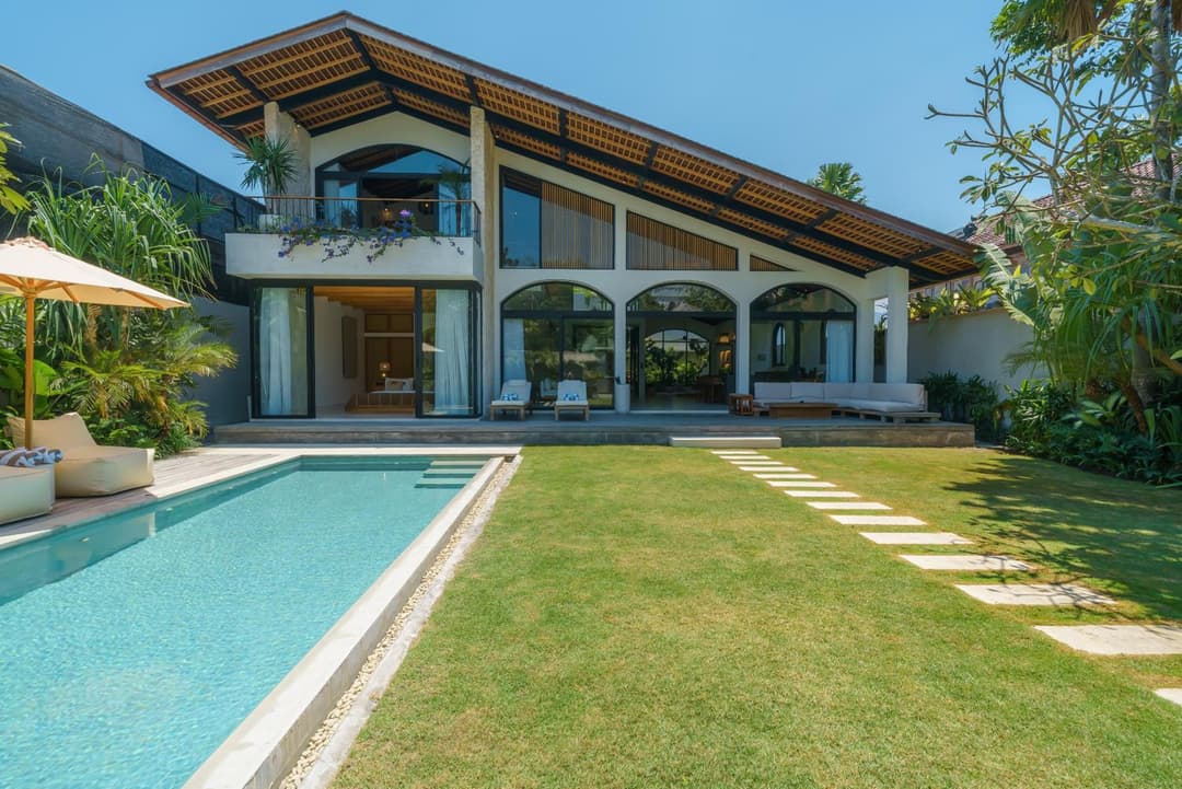 Casa Donilo - 4BR Designer Villa in Canggu — photo 1 of 111