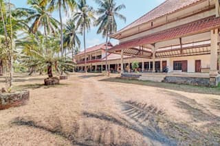 Capital O 93236 Hotel Hapel Negara