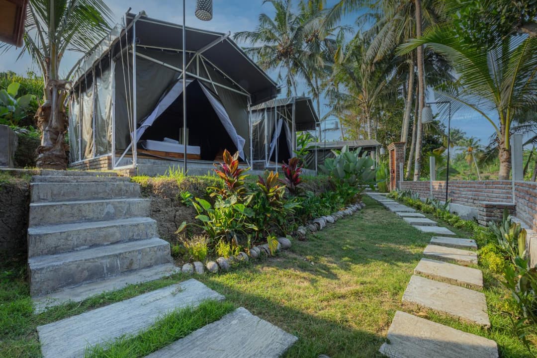 Kubu Selat Villa and Glamping — photo 1 of 52