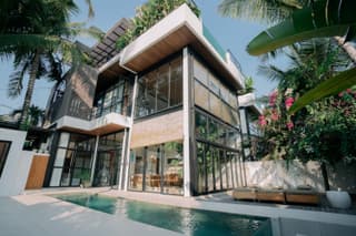 Baliwood Residence Villas by BREIG
