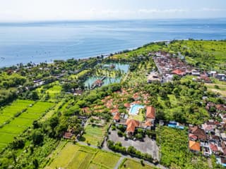 Taman Surgawi Resort & Spa