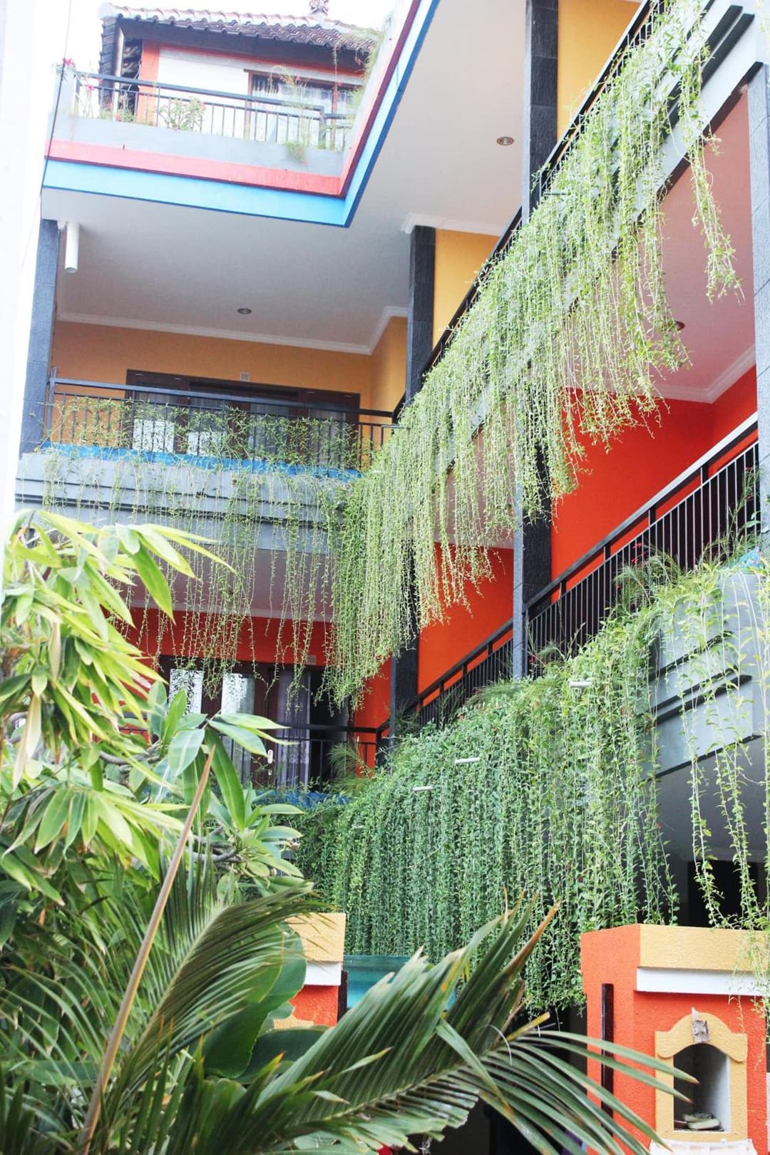 Rena Segara House Kuta — photo 1 of 38