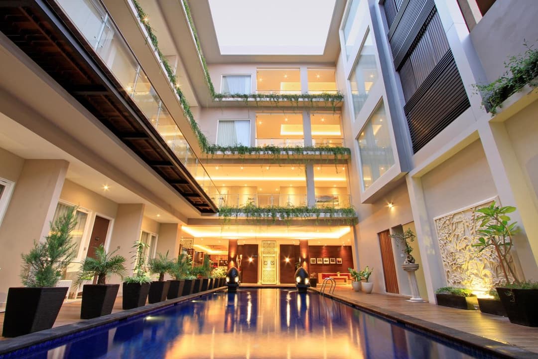 Ohana Hotel Kuta — photo 1 of 91