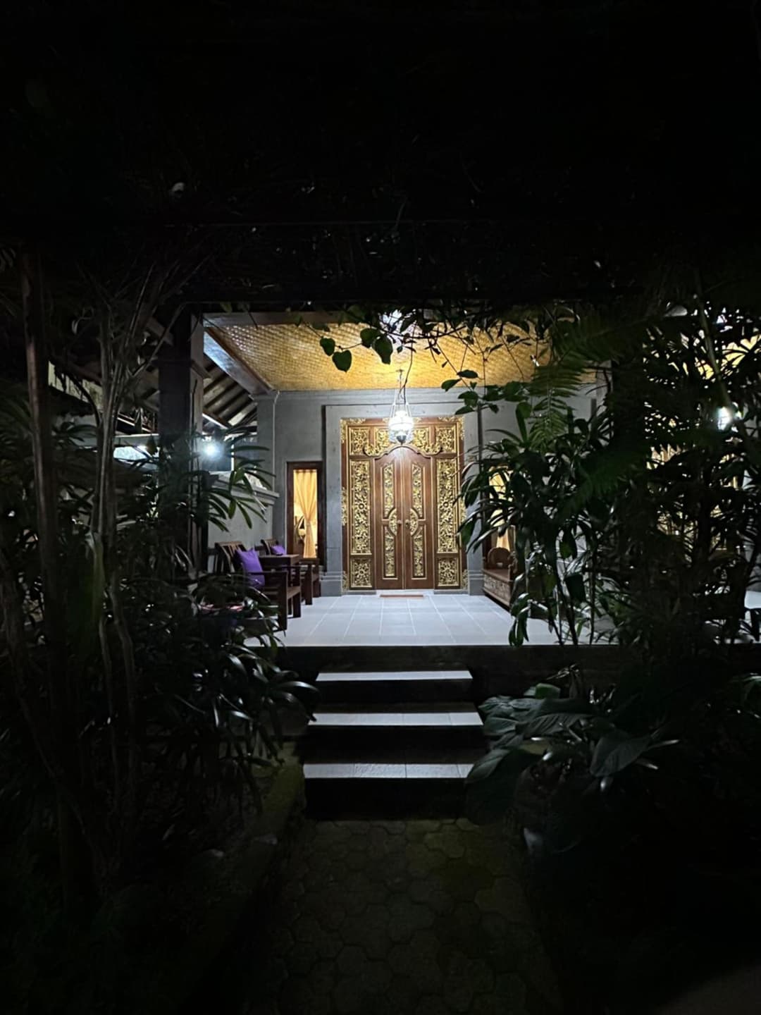 Nirvana Pension — photo 1 of 57