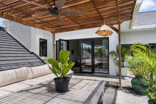 Abu Villa by Betterplace