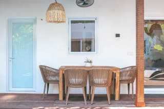 2BR Sun&Moon Pool Villa, Walk to Cafés, Near Beach