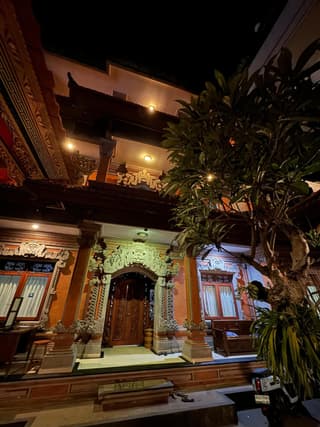 Nua House