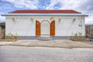 Moontana Beachfront Villa