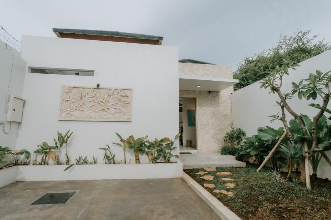 The Pahala Villas — photo 1 of 23