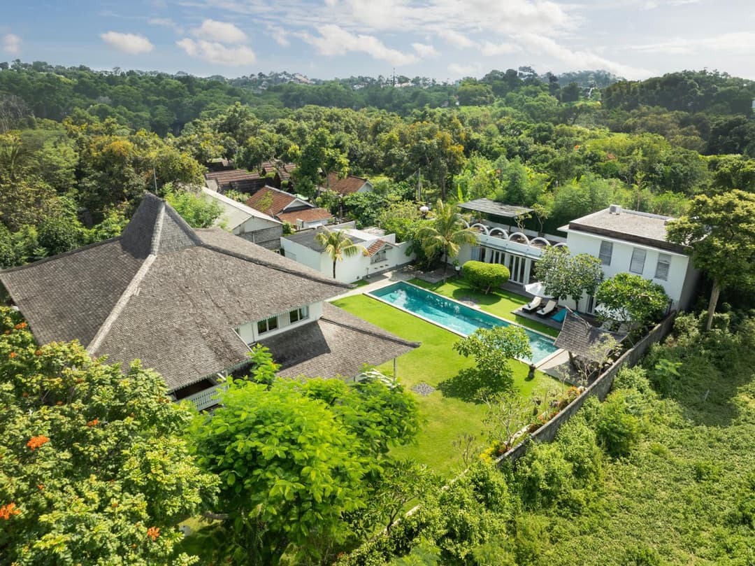 Villa Hasian Jimbaran — photo 1 of 1