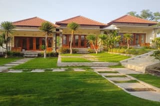 Onion Garden And Natural Hotspring