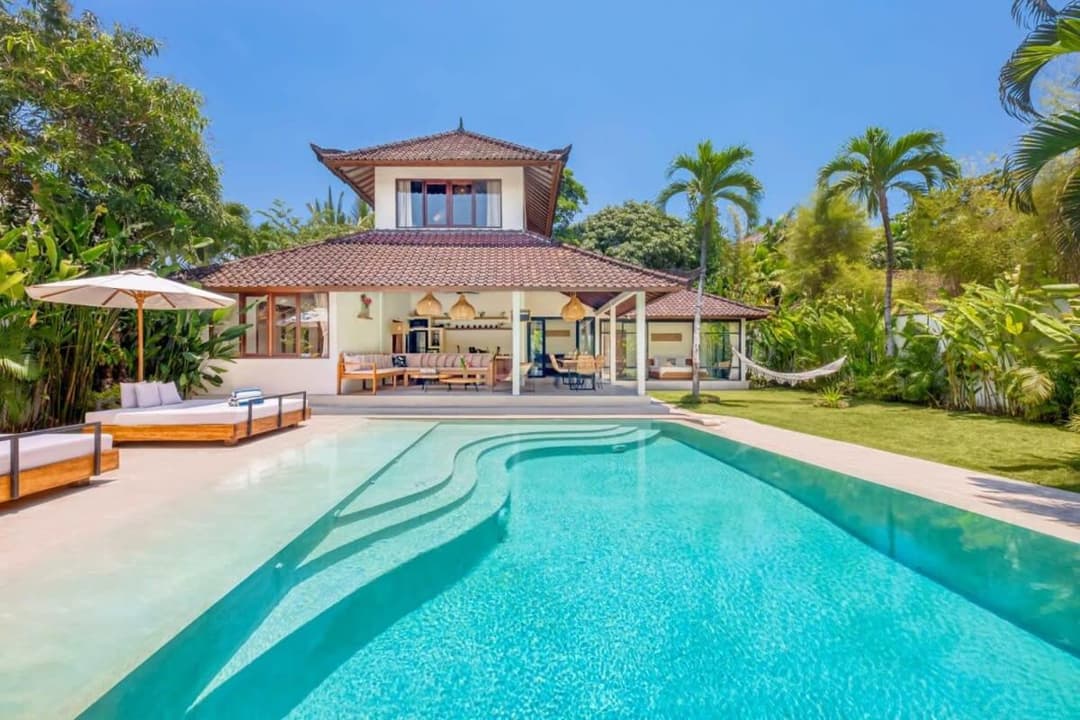 Villa Baladeva - 5 BDR Luxury Villa with huge private Pool — photo 1 of 50