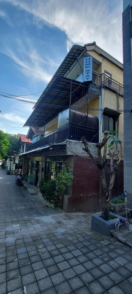 Tuban Torres Accommodation — photo 1 of 1