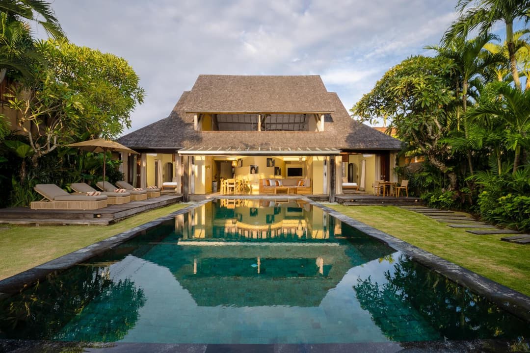 Space Villas Bali — photo 1 of 36