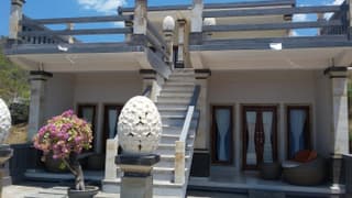 Barong Cafe Bungalow and Restaurant