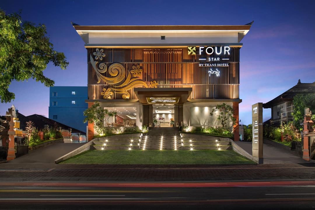 Four Star by Trans Hotel — photo 1 of 51